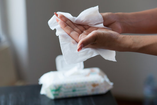Feminine Hygiene Wipes